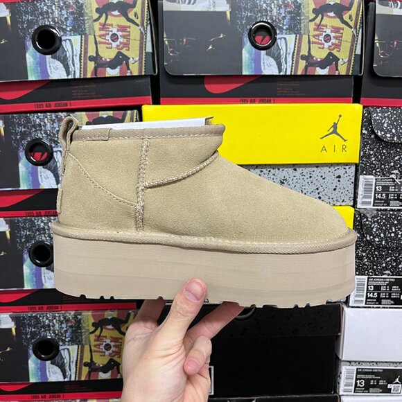 UGG Platform Ankle Womens Boots in Light Beige - Picture 9 of 9